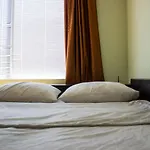 Апартамент Central Couple Studio 2